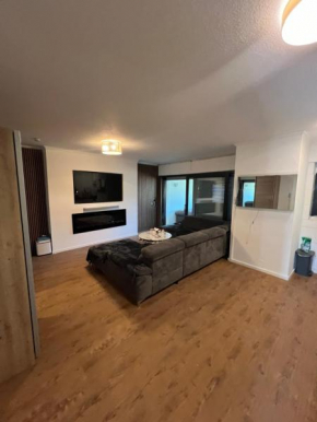 Charmante Wohnung mit Wintergarten und Terasse